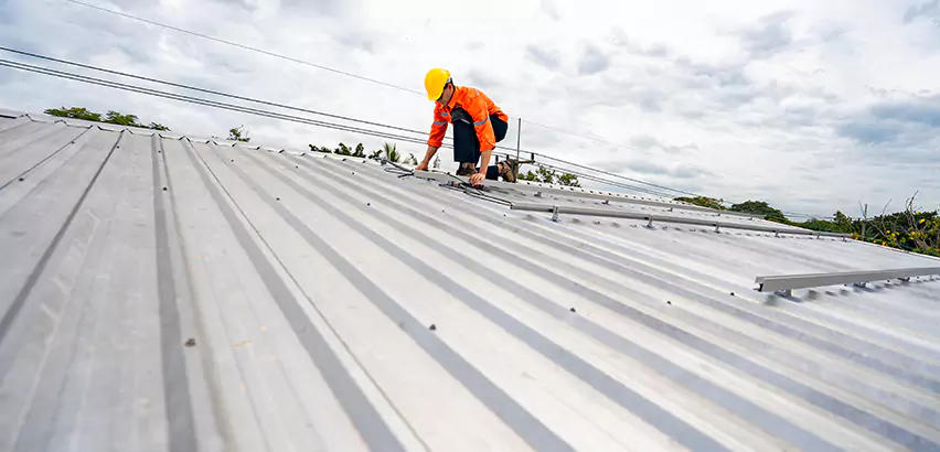 Metal Roof Repairs in Woodridge